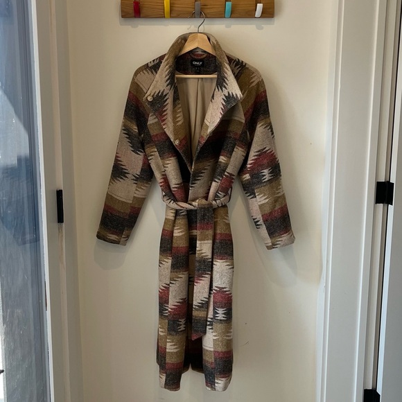 ONLY Southwest inspired coat - Picture 4 of 6
